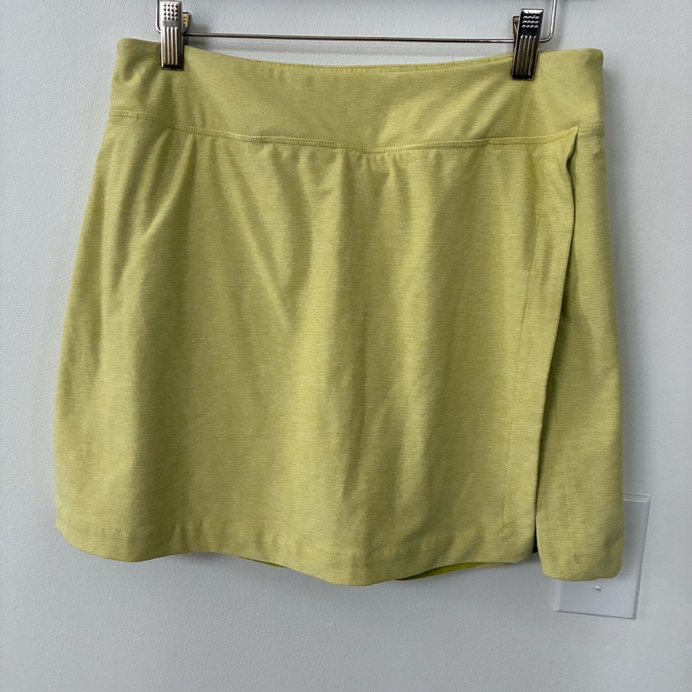 Outdoor Voices Court Skort in Mellow / Aloe - Picture 2 of 6